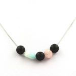 Pierres et Min&eacute;raux. Collier perles Onyx noir mat 8 mm + Kunzite du Br&eacute;sil + Amazonite du Chaine en acier inoxydable.