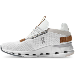ON Cloudnova White Pearl Moteri&scaron;ki sportbačiai 26.99177 36.5