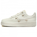 Nike Air Force 1 07 LX Mini Swoosh - Metalinis auksas Moteri&scaron;ki sportbačiai White Sail FV3654-111 38.5