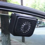 Automobilio au&scaron;inimo ventiliatorius 3 galvutės 2 greičiai Automatinis i&scaron;metimo ventiliatorius Maitinamas saulės energija Siurbiamasis salono au&scaron;intuvas Deodorizacija Ventiliatorius Sunkvežimiui SUV