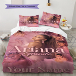 Vardas Individualus Ariana Grande Ra&scaron;to Patalynės Komplektas Antklodės Užvalkalas Pagalvės Užvalkalas Namų Dekoras Dovana (1 * antklodės užvalkalas + 2 * pagalvės užvalkalai, be &scaron;erdies) 135x200cm pink