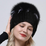 100 % tikros tikro kailio moteri&scaron;ka kepurė lauke megzta audinės kailio kepurė Elastinė pūkuota lapės kailio kepurė Pomponinė moteri&scaron;ka prabangi &scaron;ilta kepurė