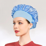 Didelis satino &bdquo;Bonnet Silk Bonnet&ldquo; plaukų įvyniojimas, skirtas miegoti miegui, su elastinga mink&scaron;ta juosta dideliais dangteliais, skirtais moterų plaukų priežiūros kepurėms ežero mėlyna spalva