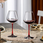 CRISTALGLASS Bordo vyno stiklinai 2 vnt. didelės kri&scaron;tolinės raudonojo vyno taurės su koteliu 460ml raudonu koteliu