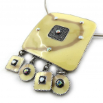 Les Tr&eacute;sors De Lily [E0397] - Collier Cr&eacute;ateur 'Mimosas' Beige smėlis