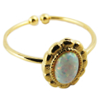 7bis [R1514] - Bague artisanale 'Sissi' blanc opale dor&eacute; - 10x7 mm balta