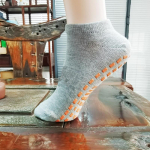 Moterų jogos sporto salė &Scaron;okių sportinių pratimų neslystantis masažas kūno rengybos &scaron;iltos kojinės 35-41