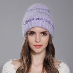 Nauja moteri&scaron;ka žieminė blizgučiai triu&scaron;io plaukų &scaron;iluma Universali ausų apsauga megzta medinė kepurė OneSize violetinė