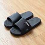 Mink&scaron;tos namų &scaron;lepetės Pora Vasaros slydimui atsparios vonios kambario &scaron;lepetės Sandalai Vie&scaron;butis Vienspalviai Vyri&scaron;ki &Scaron;lepetės Moterims Plok&scaron;tūs batai 45 juoda