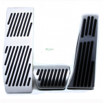1 set Non-drilling Aluminium Alloy Accelerator Gas Brake Footrest Pedal Pads For BMW E90/ 1 3 5 series AT/ X5 X6 MT With