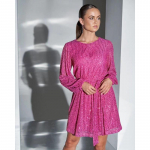 Europos amerikieti&scaron;ka nauja &scaron;ventinė vakarinė suknelė Madinga blizgučiais karoliukai vienspalviai aptempta juosmens suknelė M rožinė