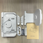 Meta Quest 3 VR įkrovimo bazė, belaidžio įkrovimo stovas su RGB lemputėmis, įkrovimo bazė, 2 įkraunamos baterijos, skirtos Oculus/Meat Quest 3 Package:23*10.5*13.7cm