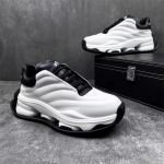 Mada 2024 Nauji vyri&scaron;ki sportiniai batai su mink&scaron;tu padu ir paauk&scaron;tinimu Madingi universalūs laisvalaikio batai Lengvi amortizuojantys bėgimo bateliai kedai 39