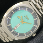 NAUDOTAS FUJI AUTOMATINIS JAPAN MENS DAY&DATE @ 6 TURKIO MĖLYNAS CIALUMŲ LAIKRODIS a432800-2 R113-a432800