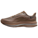 Nike Pegasus Premium kvėpuojantys ir atsparūs bėgimo bateliai vyri&scaron;ki rudi IQ5691-200 43 ruda