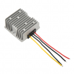 DC į DC 12V 9?14V į 15V15A Boost keitiklis Vandeniui atsparus Apsauga nuo trumpojo jungimo Nuolatinės srovės įtampa