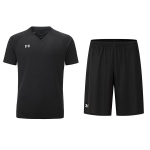 Under Armour logotipų ra&scaron;tas Kasdienis bėgimo laisvo kirpimo trumpomis rankovėmis mar&scaron;kinėlis Laisvalaikio sporto komplektas Unisex sporto komplektas Juodas 21500524-001+24500204-001 M