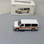 Modelinis automobilis 596 1:64 Suburban H1 Express Van Wagner Victoria Crown Keli lengvojo lydinio modeliai