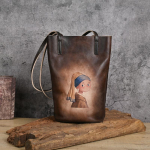 Natūralios odos moteri&scaron;kos rankinės Vintažinio dizaino pečių krep&scaron;iai moterims Classic Bucket Bag 19*15*31cm ruda