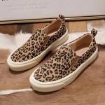 Madingi sportbačiai Moteri&scaron;ki dizainerių batai Leopardiniai sportbačiai moteriai Įsispiriami kasdieniai patogūs plok&scaron;čiapadžiai batai Moteri&scaron;ki loaferiai 39 leopardo ra&scaron;to spalva