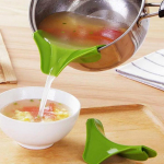 Silikoninės, apsaugančios nuo i&scaron;siliejimo, nutekėjimo keptuvės su apvaliu ratlankiu deflektorius Skystos sriubos nukreipimas burnoje Virimo virtuvės įrankiai