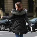 Moteri&scaron;ka negabaritinė žieminė striukė Parka Vir&scaron;utiniai drabužiai su gobtuvu, &scaron;ilta pūkinė medvilninė striukė plius dydžio žieminė striukė Parker moteri&scaron;ka L