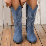 Moteri&scaron;ki pusiau blauzdos kauboji&scaron;ki batai 2024 m. žiemos avalynė moterims mados įsispiriami kvadratiniu kulnu kasdieniai batai vidutiniu kulnu kar&scaron;tas i&scaron;pardavimas moteri&scaron;ki batai 39 povo mėlyna spalva