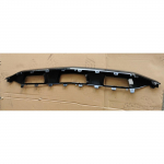 Blizgus juodas priekinio buferio centrinis apvadas Mercedes-Benz GLC260 W253 Detailed Inquiry