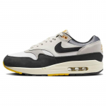 Nike Air Max 1 Athletic Department &Scaron;viesiai kaulinės spalvos su universiteto aukso detalėmis sportiniai batai laisvalaikio avalynė FN7487-133 38.5