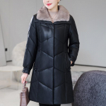Vidutinio amžiaus moteris Žieminiai ilgi dirbtinės avikailio paltai Kailinė apykaklė Eleganti&scaron;kas Storas &Scaron;iltas Žieminis Parkas Moteri&scaron;kas Odinis &Scaron;varkas XL juoda