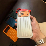 Prabangus Sle Busines Ledo pojūčio lydinio 3D gofruoto ra&scaron;to lagamino dėklas iPhone 17 Pro Max 16 15 14 Pro Max Apsauginis dangtelis nuo kritimo iPhone17 Pro Max sidabras