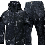 Nauja karinė uniforma kovos kostiumas Soft Shell vandeniui atspari taktinė striukė + kelnės žygiams stovyklaujant XL