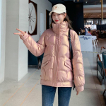 Ry&scaron;ki trumpa medvilninė striukė moteri&scaron;ka Korėjieti&scaron;ka versija Laisva Naujųjų Metų Stovintis apykaklė Pūkinė medvilninė striukė Studentams Lengvas žiemos paltas. M