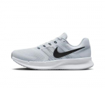 Nike Run Swift 3 Vyri&scaron;ki bėgimo bateliai DR2695-005 Dydis EU 44.5 pilka spalva