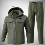 Rudens ir žiemos aksominis vandeniui atsparus vėjui &scaron;iltas audros striukė Soft Shell kostiumas vyrams ir moterims žvejybai lauke 4XL žalia