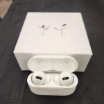 &bdquo;True Wireless Stereo Bluetooth 5.0&ldquo; ausinės su aktyvaus triuk&scaron;mo mažinimo ausinėmis HD skambučių jutikliniu valdymu Muzikinės sportinės ausinės su įkrovimo dėžute