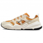 Nike Tech Hera Monarch Black Light Bone Vyri&scaron;ki laisvalaikio batai Orange Sail FJ9532-800 EU 41 oranžinė
