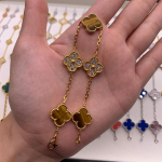 Butikas Keturlapis Dobilas Penkių Gėlių Apyrankė 18K Lengvi Prabangūs INS Dizaino Madinga I&scaron;skirtinė Universali Vyri&scaron;ka ir Moteri&scaron;ka Apyrankė Boutique Bracelet