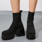 Mezgimo platforma Moteri&scaron;ki kulk&scaron;nies ilgio batai su kulniukais Seksualūs auk&scaron;takulniai Žieminiai batai 2025 m. tendencija Žieminiai dizainerio stambūs bateliai Goth Botas Mujer 42 juoda