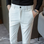 Korėjieti&scaron;ka mada Vasara Naujos Vyri&scaron;kos Ledo &Scaron;ilko Dryžuotos Ki&scaron;enės Užtrauktukas Kostiuminės Kelnės Smart Casual Tendencija Siauros Tiesios Kulk&scaron;nies Ilgio Kelnės 28 balta