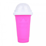 210 ml Patvarus &bdquo;Slush&ldquo; ledų gaminimo aparatas Greitai už&scaron;aldomi kokteiliai &bdquo;Squeeze Slush&ldquo; greito au&scaron;inimo puodelis Milkshake buteliuko kokteilio puodelis raudona