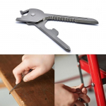 Kempingo kelionių lauke i&scaron;gyvenimo įrankiai Tactical Key Tool