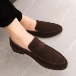 Madingi Pavasariniai Nauji Suede Laisvalaikio Vyri&scaron;ki Batai Madingi Įslystami Mokasinai Vyri&scaron;ki Odiniai Patogūs Plok&scaron;čiapadžiai Mokasinai Klasikiniai Vairavimo Batai 38 ruda