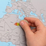 Mappemonde &agrave; gratter enfant plus de 8 ans Map Monde carte