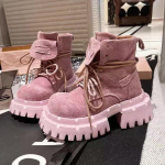 Moteri&scaron;ki aulinukai Dizainerio plok&scaron;čiapadžiai Platforminiai batai Žieminiai suknelės moteri&scaron;ki batai 2025 Nauji Suede Jaukūs Chelsea Botas De Mujer 40 &scaron;viesiai violetinė spalva