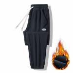 Žiemos &scaron;iltos, storos sportinės kelnės Vyri&scaron;ki bėgikai, elastinga juosmens rai&scaron;teliai, laisvalaikio kelnės Vyri&scaron;kos prekės ženklo &bdquo;Polar Fleece&ldquo; kelnės, plius dydis 8XL XL juoda