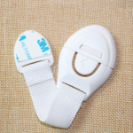 Spintelės durelių stalčiai &Scaron;aldytuvas Tualetas Nailono diržas Kūdikių saugos užraktas 1pc