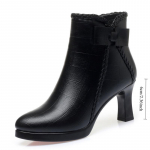 Moteri&scaron;ki trumpi batai rudeniui ir žiemai Nauji Viską atitinkantys smailūs auk&scaron;takulniai aulinukai Moteri&scaron;ki aulinukai moteri&scaron;ki aulinukai su flisiniu pamu&scaron;alu 40