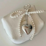 Balta Bowknot &Scaron;irdies Raktų Pakabukas Moterims Saldus žavesys Pearl Bow Kuprinė Raktų pakabukas Rankų darbo papuo&scaron;alai Ornamentai Krep&scaron;iai Pakabukai Dovanos balta