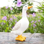Imitaciniai gyvūnų čiulpiantys ančiukai ornamentai